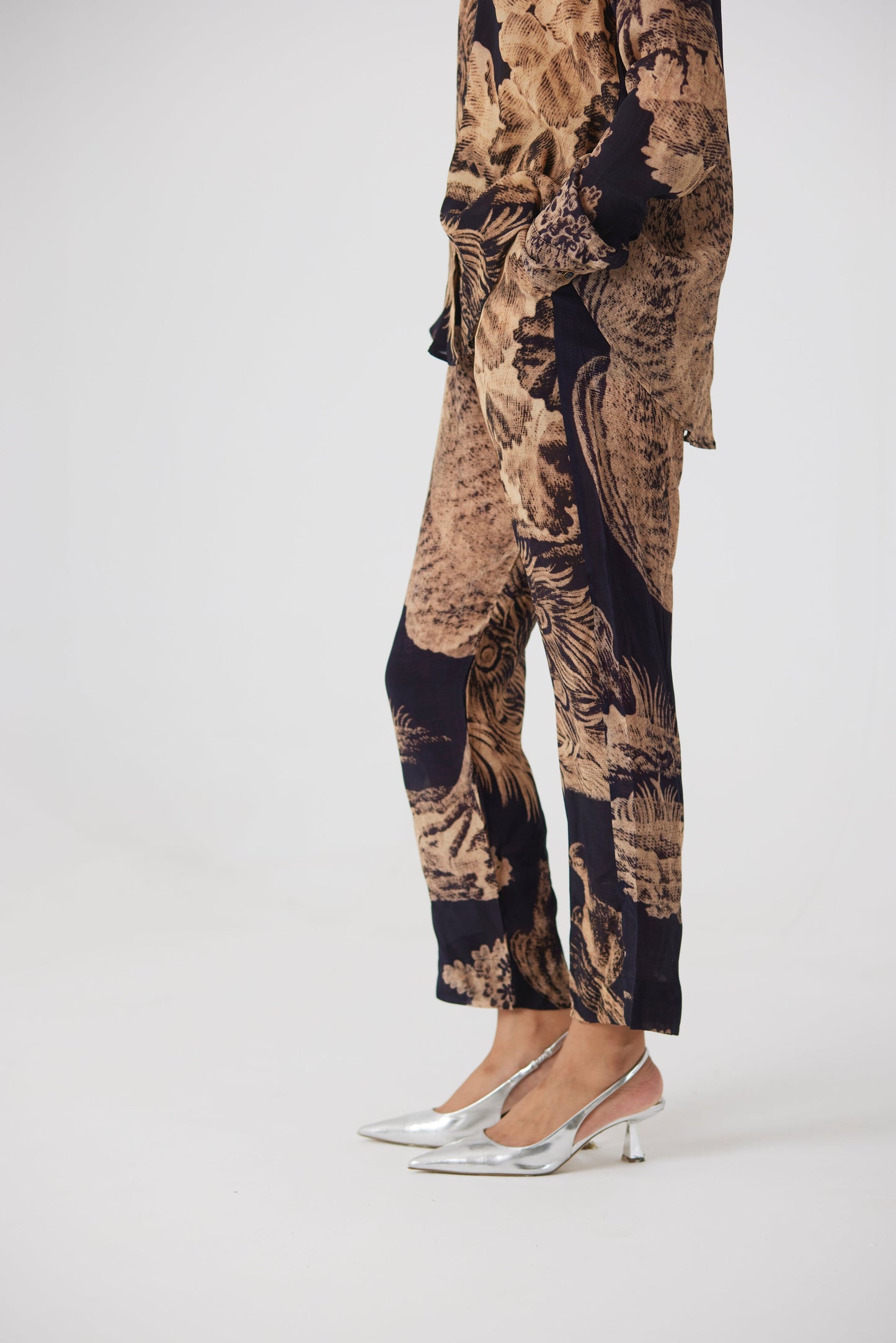 NAVY MORNI CO-ORD SET