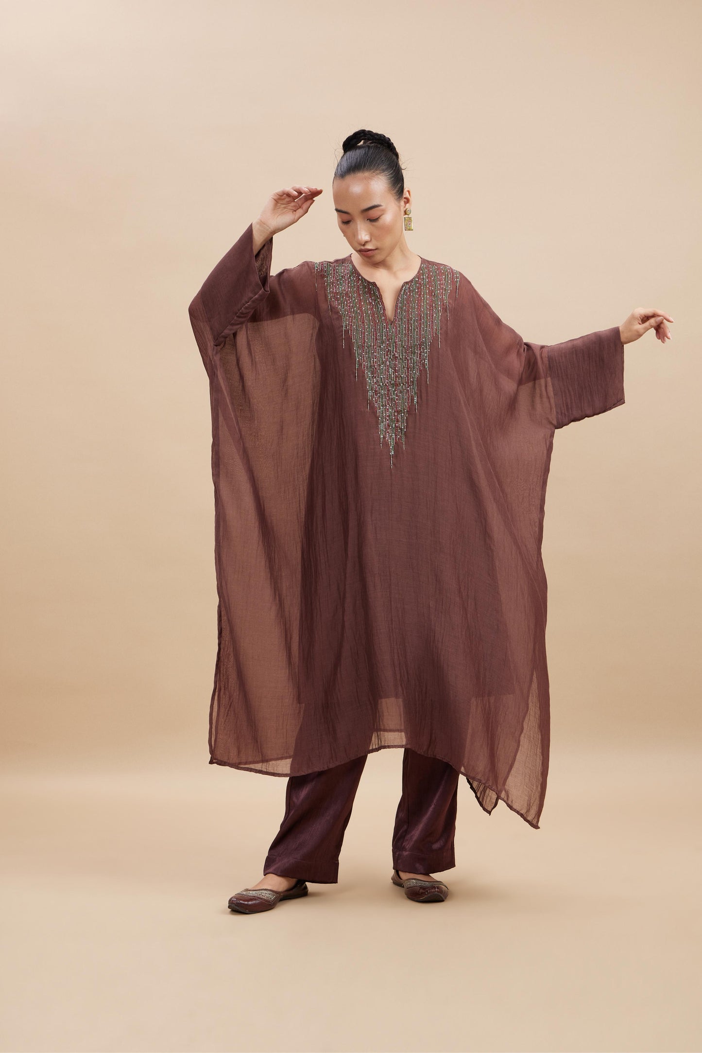 Neera Kaftan Set