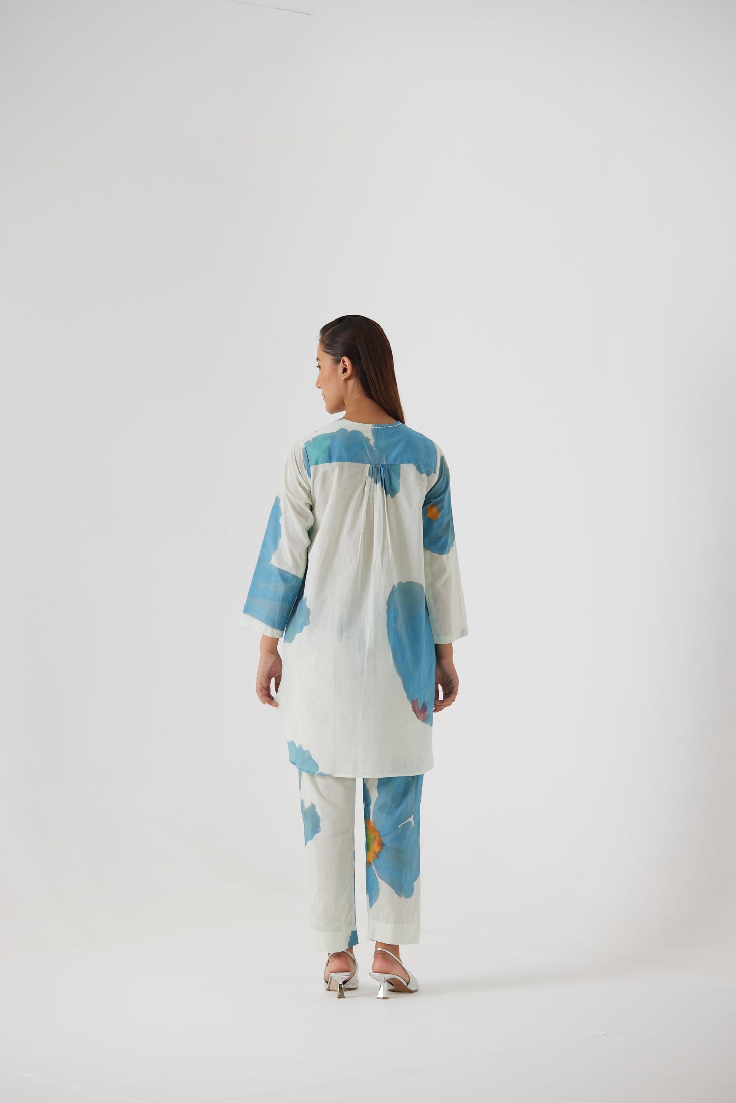 BLUE POPPIES SHORT KURTA SET