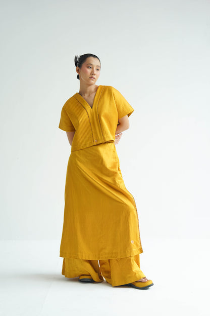 Karashi Quilted Top With Drape Trouser