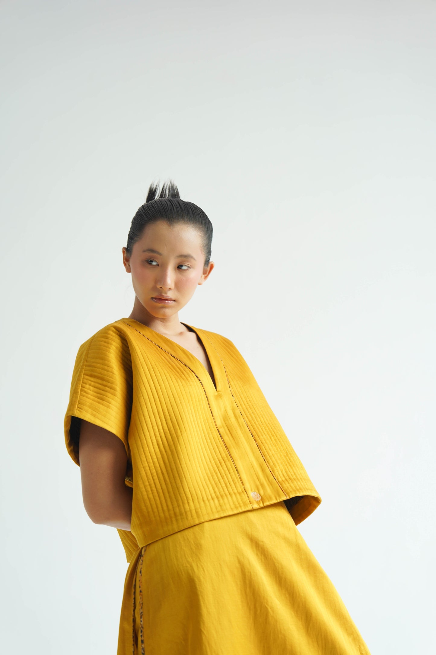 Karashi Quilted Top With Drape Trouser