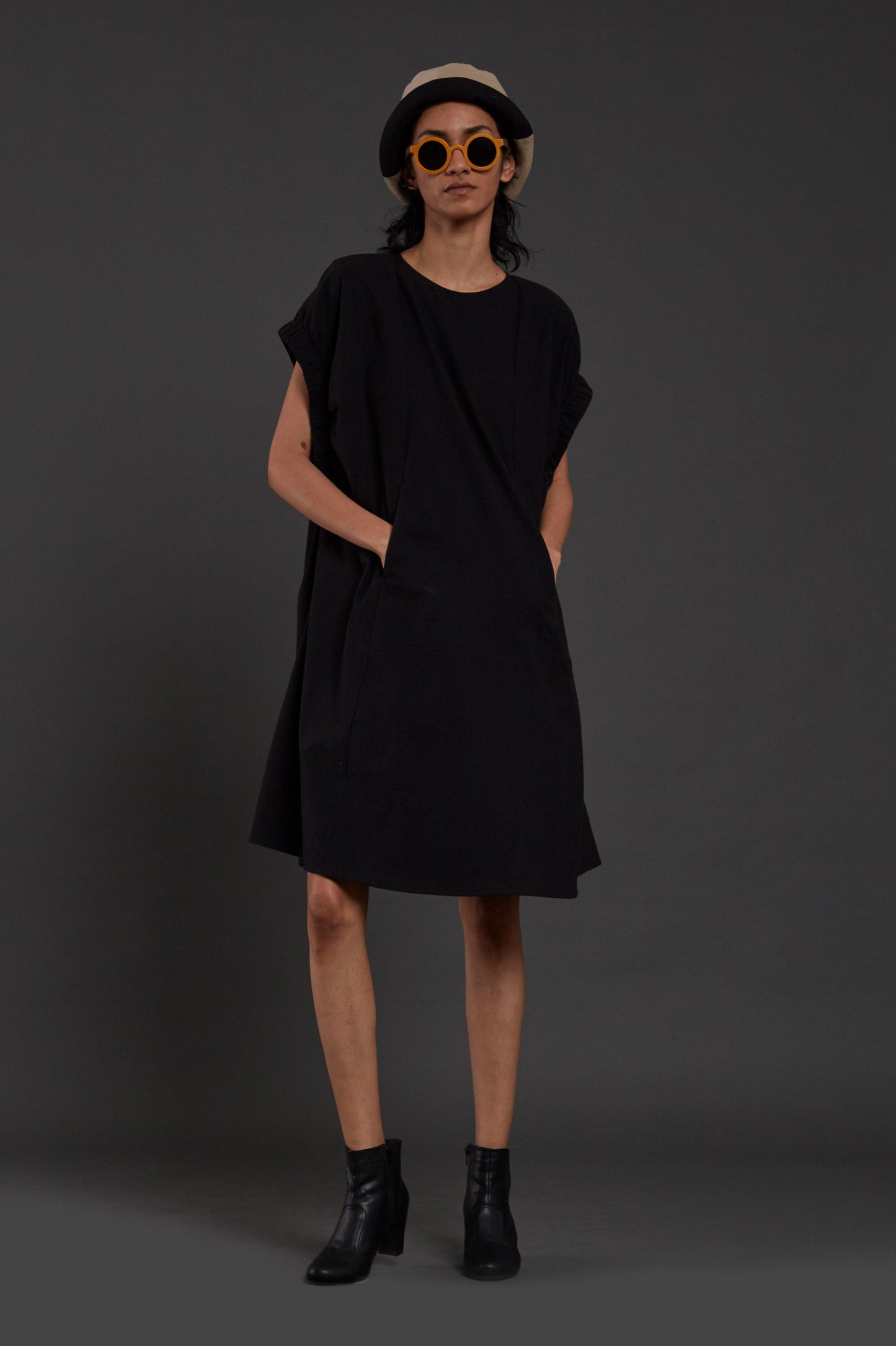 Black Pocket Dress