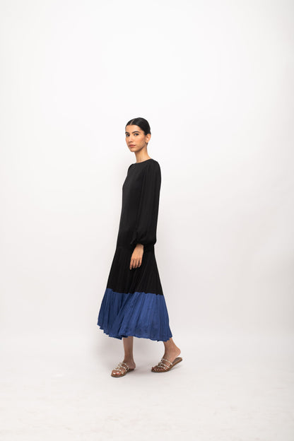 Black-Blue Gather Maxi Dress