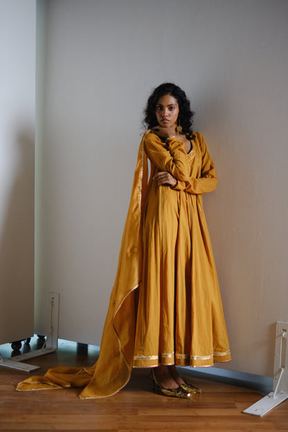 Kiran Dupatta